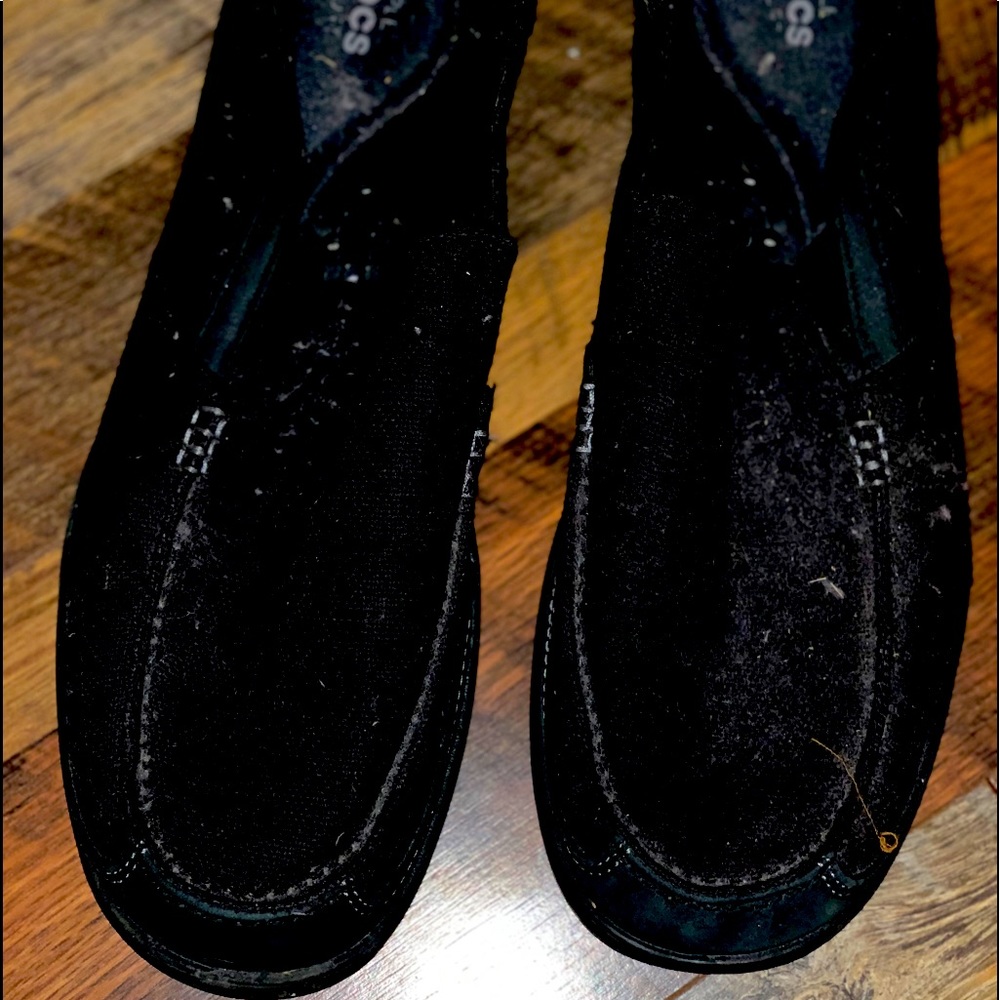 Crocs men’s shoes